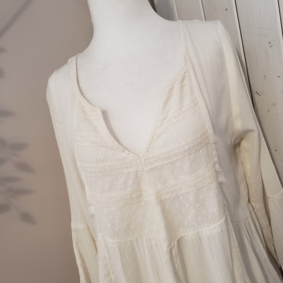 CREPE PEASANT MESH FLOWY LONG SLEEVE CREAM TOP - Picture 2 of 16